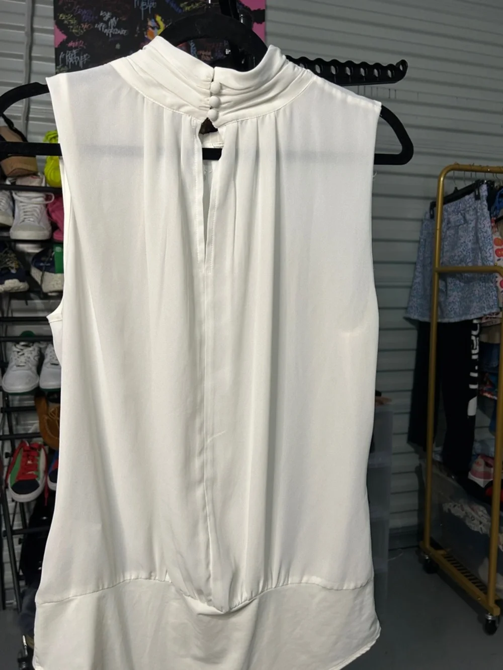 Badgley Mischka Cream Sleeveless Mock Neck Bodysuit size 12 - Picture 5 of 5